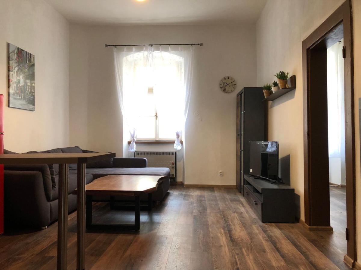 City Apartment Cheb Exterior photo